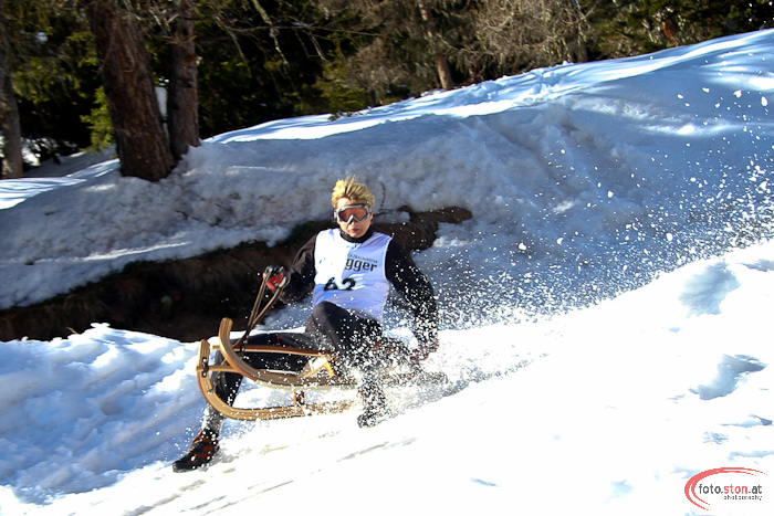 03. Februar 2011